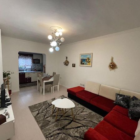 Saloon Apartment ติรานา ภายนอก รูปภาพ